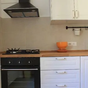 casa-angiolina.hotelitalianriviera.com/